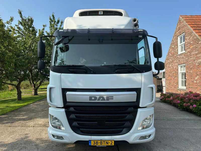 DAF CF 330 / NL TRUCK / EURO 6 / THERMOKING T-1200R / TAIL LIFT + DOORS - شاحنة الفريزر: صورة 2 DAF CF 330 / NL TRUCK / EURO 6 / THERMOKING T-1200R / TAIL LIFT + DOORS - شاحنة الفريزر: صورة 2