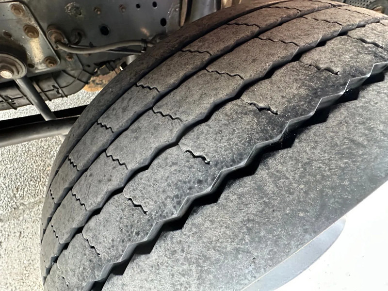 Iveco EuroCargo 80 -160L / EURO 6 / 7.5t / WINCH / ALU RAMPS - شاحنة نقل سيارات شاحنة: صورة 5 Iveco EuroCargo 80 -160L / EURO 6 / 7.5t / WINCH / ALU RAMPS - شاحنة نقل سيارات شاحنة: صورة 5