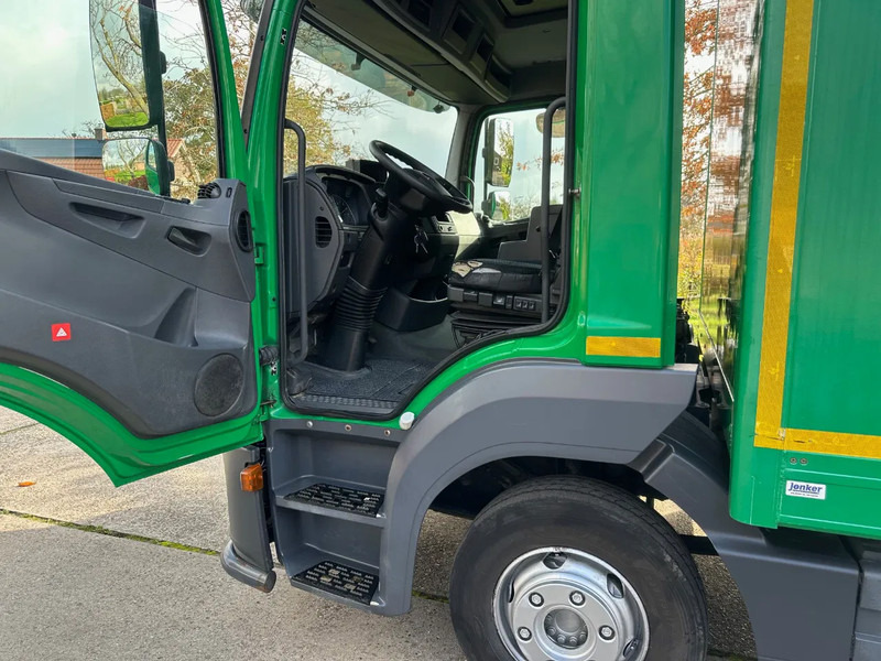 Mercedes-Benz Atego 1018 / NL TRUCK / EURO 6 / AIRCO / BOX+LIFT+SIDE DOOR / AUTOMATIC - شاحنة مقفلة: صورة 4 Mercedes-Benz Atego 1018 / NL TRUCK / EURO 6 / AIRCO / BOX+LIFT+SIDE DOOR / AUTOMATIC - شاحنة مقفلة: صورة 4