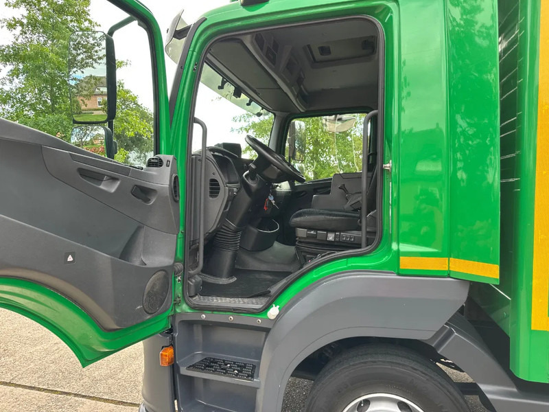 Mercedes-Benz Atego 1018 / NL TRUCK / LOW KM / AIRCO / BOX+LIFT+SIDEDOOR / 10T / AUTOMATIC - شاحنة مقفلة: صورة 4 Mercedes-Benz Atego 1018 / NL TRUCK / LOW KM / AIRCO / BOX+LIFT+SIDEDOOR / 10T / AUTOMATIC - شاحنة مقفلة: صورة 4