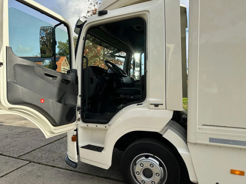 Mercedes-Benz Atego 916 / NL TRUCK / EURO 6 / TOP CONDITION!! / ELEC. SLIDING DOOR+DOUBLE SIDE DOOR+STEP / NEW TACHO - شاحنة مقفلة: صورة 4 Mercedes-Benz Atego 916 / NL TRUCK / EURO 6 / TOP CONDITION!! / ELEC. SLIDING DOOR+DOUBLE SIDE DOOR+STEP / NEW TACHO - شاحنة مقفلة: صورة 4