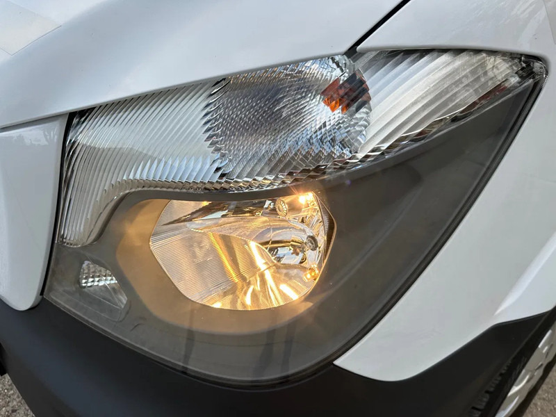 Mercedes-Benz Sprinter 313 CDI / L2H2 / AUTOMAAT / NL BUS / 130 PK / 2-ZITS / CC / AIRCO / CAMERA - فان: صورة 4 Mercedes-Benz Sprinter 313 CDI / L2H2 / AUTOMAAT / NL BUS / 130 PK / 2-ZITS / CC / AIRCO / CAMERA - فان: صورة 4