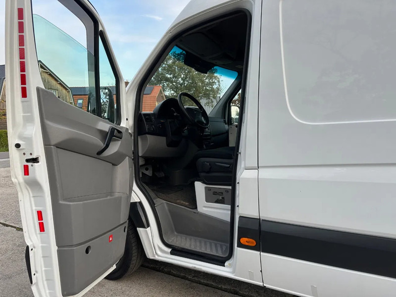 Mercedes-Benz Sprinter 313 CDI / L2H2 / AUTOMAAT / NL BUS / 130 PK / 2-ZITS / CC / AIRCO / CAMERA - فان: صورة 5 Mercedes-Benz Sprinter 313 CDI / L2H2 / AUTOMAAT / NL BUS / 130 PK / 2-ZITS / CC / AIRCO / CAMERA - فان: صورة 5