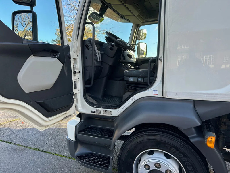 Volvo FL / THERMOKING TS 300 + HEATER FOR PLANTS / EURO5 / SIDE DOOR - شاحنة الفريزر: صورة 5 Volvo FL / THERMOKING TS 300 + HEATER FOR PLANTS / EURO5 / SIDE DOOR - شاحنة الفريزر: صورة 5