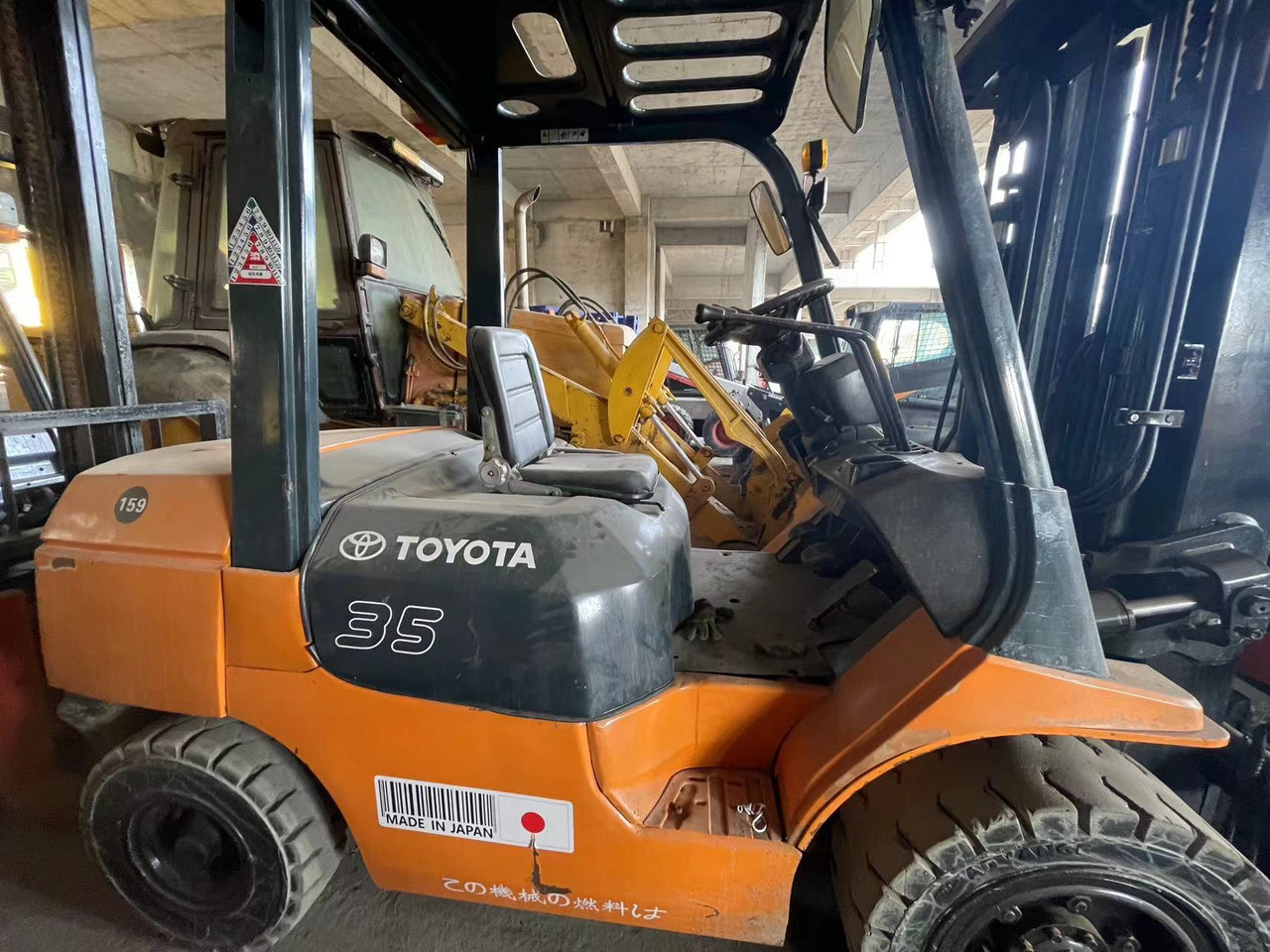 TOYOTA 62-7FD30 - آلات البناء: صورة 2 TOYOTA 62-7FD30 - آلات البناء: صورة 2