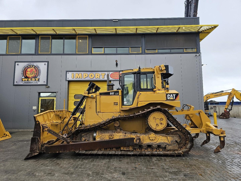 Caterpillar D6T - جرافة: صورة 1 Caterpillar D6T - جرافة: صورة 1