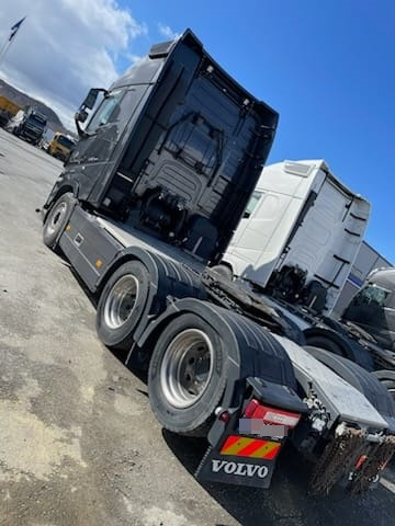 Volvo FH 540 6x2 Retarder New TUV - وحدة جر: صورة 4 Volvo FH 540 6x2 Retarder New TUV - وحدة جر: صورة 4