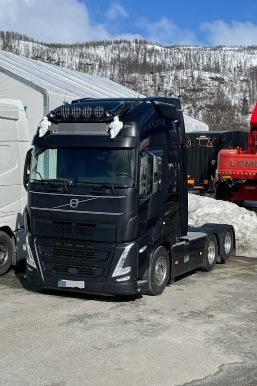 Volvo FH 540 6x2 Retarder New TUV - وحدة جر: صورة 1 Volvo FH 540 6x2 Retarder New TUV - وحدة جر: صورة 1