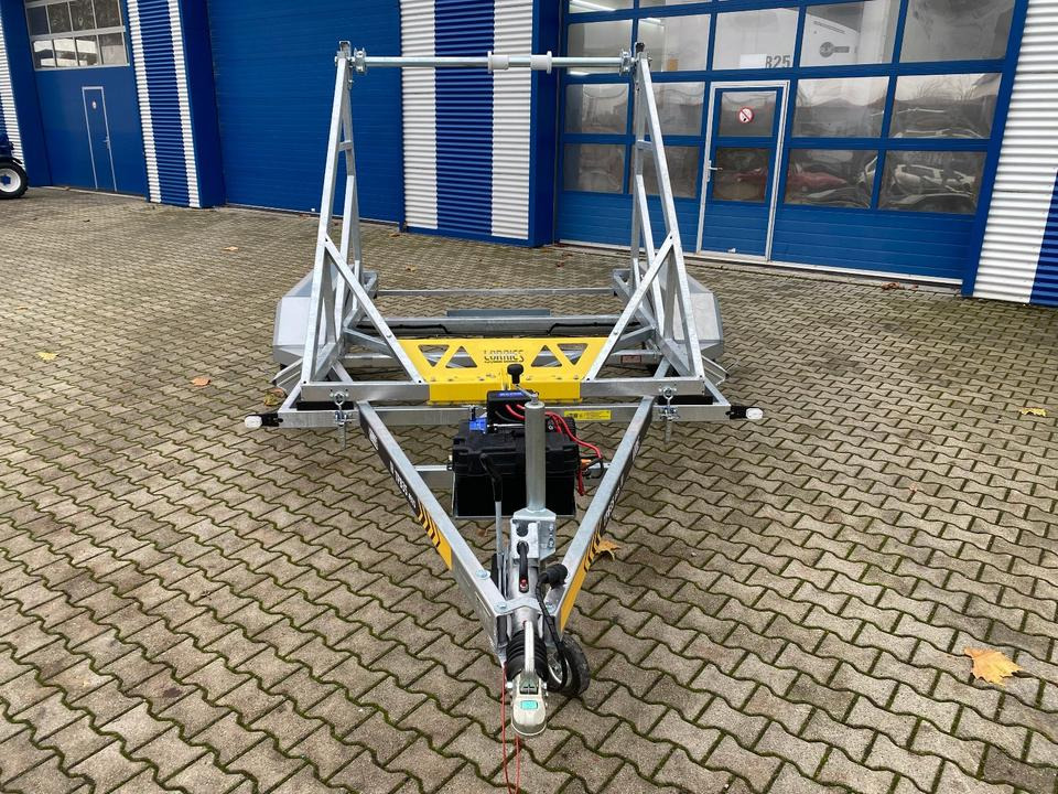 Lorries Kabeltrommel-Anhänger 3500KG mit E-Winde *INKL.19% MWST.*Kabelanhänger Sofort Verfügbar! - مقطورة بكرة الكابل: صورة 4 Lorries Kabeltrommel-Anhänger 3500KG mit E-Winde *INKL.19% MWST.*Kabelanhänger Sofort Verfügbar! - مقطورة بكرة الكابل: صورة 4