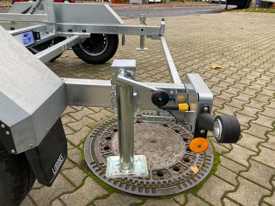 مقطورة بكرة الكابل Vermietung / Kabelanhänger 3500KG E-Winde / Nutzlast 2825KG / Kabeltrommel-Anhänger / Glasfaser/ 3 Tage: صورة 11