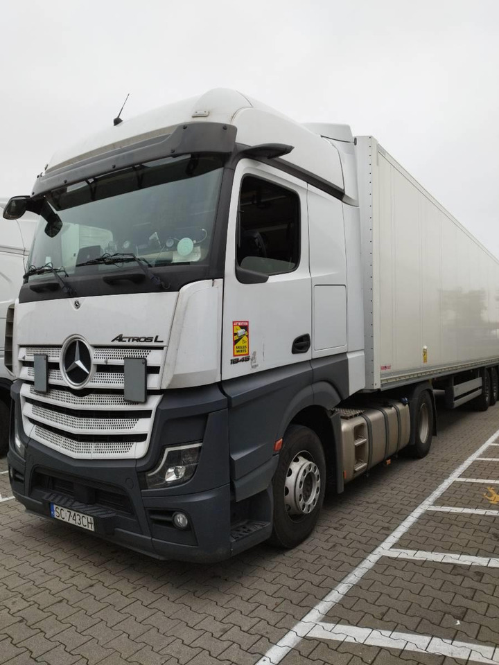 Schmitz Cargobull 3 axles xLiftachse - نصف مقطورة متساوي الحرارة: صورة 2 Schmitz Cargobull 3 axles xLiftachse - نصف مقطورة متساوي الحرارة: صورة 2
