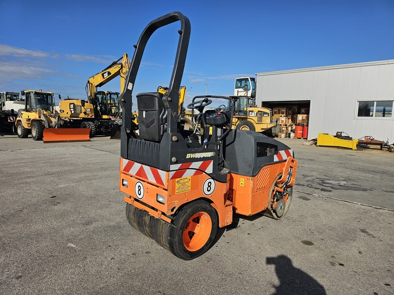 BOMAG BW100AC-4 - مدحلة المختلطة: صورة 3 BOMAG BW100AC-4 - مدحلة المختلطة: صورة 3