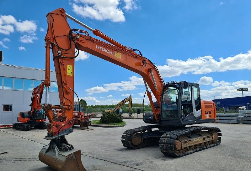 Hitachi ZX180LC-3 - حفار زحاف: صورة 2 Hitachi ZX180LC-3 - حفار زحاف: صورة 2