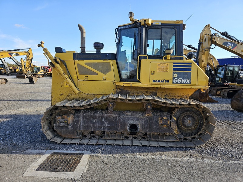 KOMATSU D65WX-17 - جرافة: صورة 2 KOMATSU D65WX-17 - جرافة: صورة 2