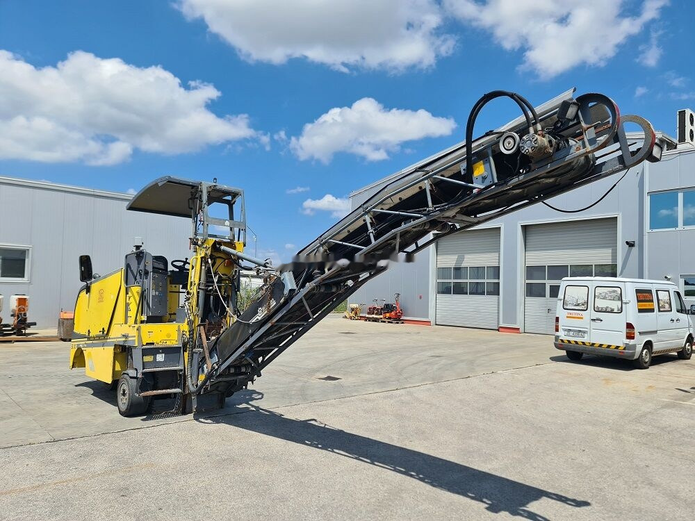 Wirtgen W50 - قشاطة أسفلت: صورة 2 Wirtgen W50 - قشاطة أسفلت: صورة 2