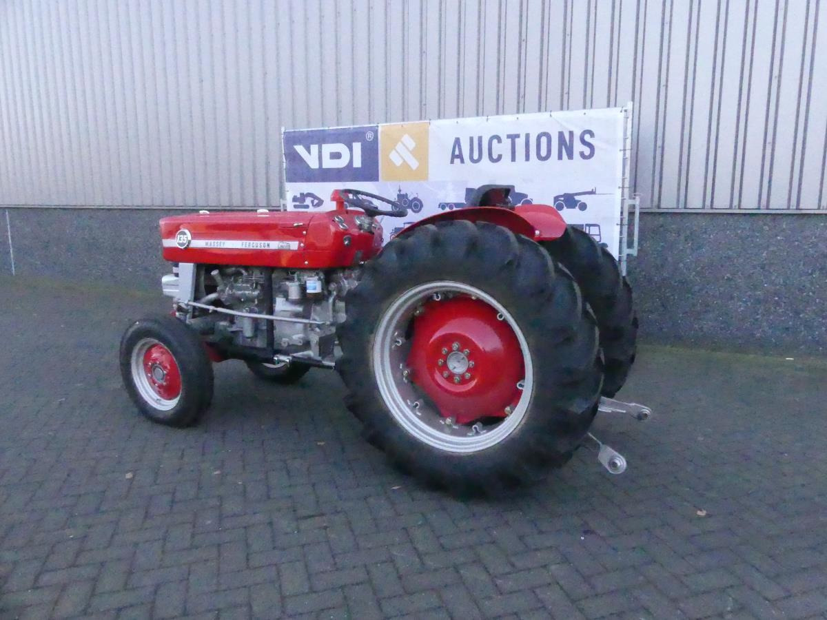 Massey-Ferguson 135 Vinyard - جرار: صورة 4 Massey-Ferguson 135 Vinyard - جرار: صورة 4