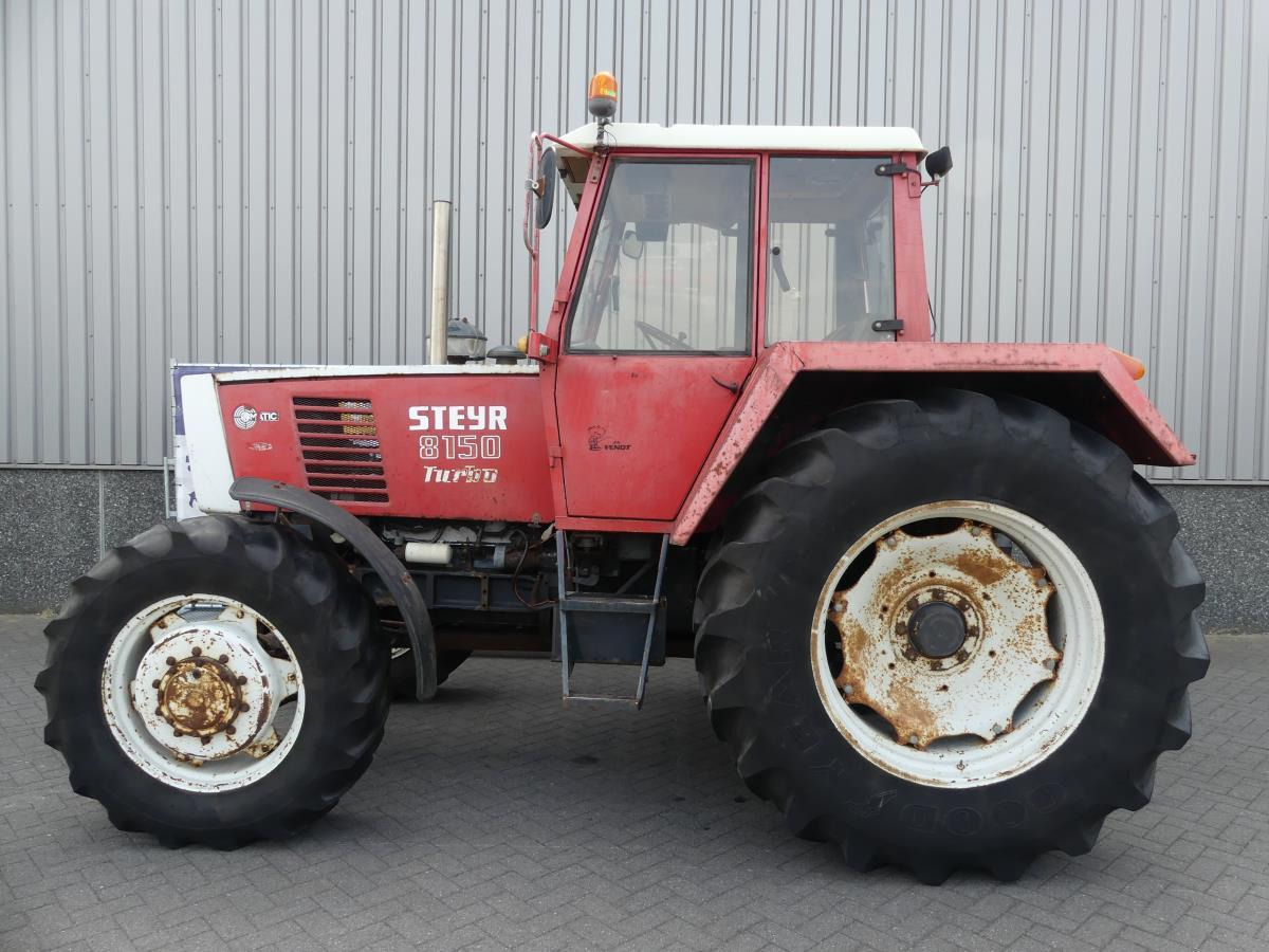 Steyr 8150 - جرار: صورة 4 Steyr 8150 - جرار: صورة 4