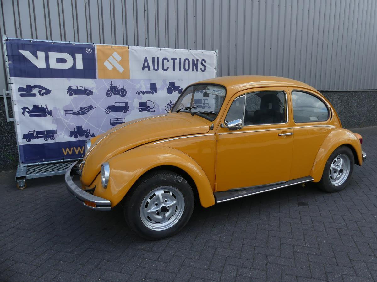 Volkswagen Käfer 111011 - سيارة: صورة 1 Volkswagen Käfer 111011 - سيارة: صورة 1