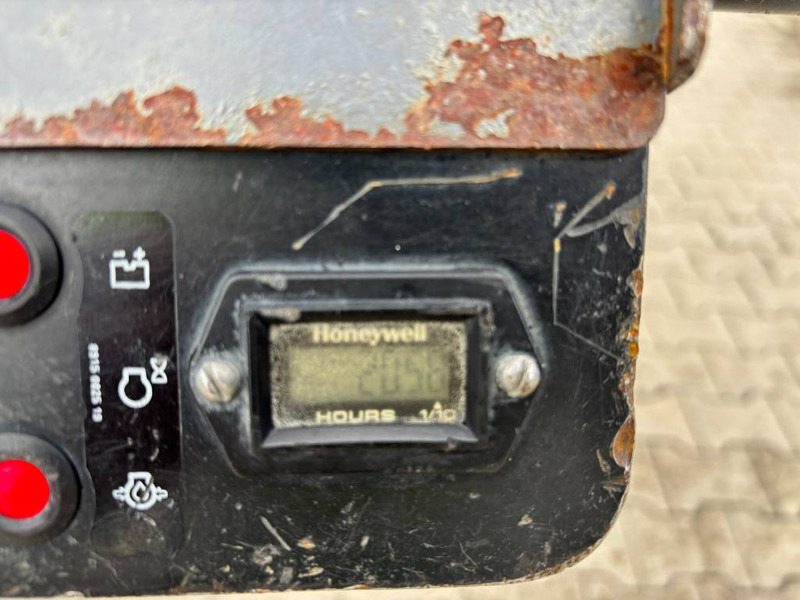 Atlas-Copco LG 504 - مدحلة: صورة 5 Atlas-Copco LG 504 - مدحلة: صورة 5