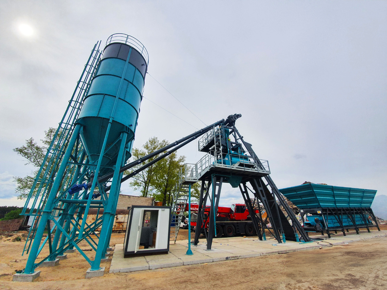 Constmach 100 m³/h Compact Concrete Batching Plant - مصنع الخرسانة: صورة 3 Constmach 100 m³/h Compact Concrete Batching Plant - مصنع الخرسانة: صورة 3
