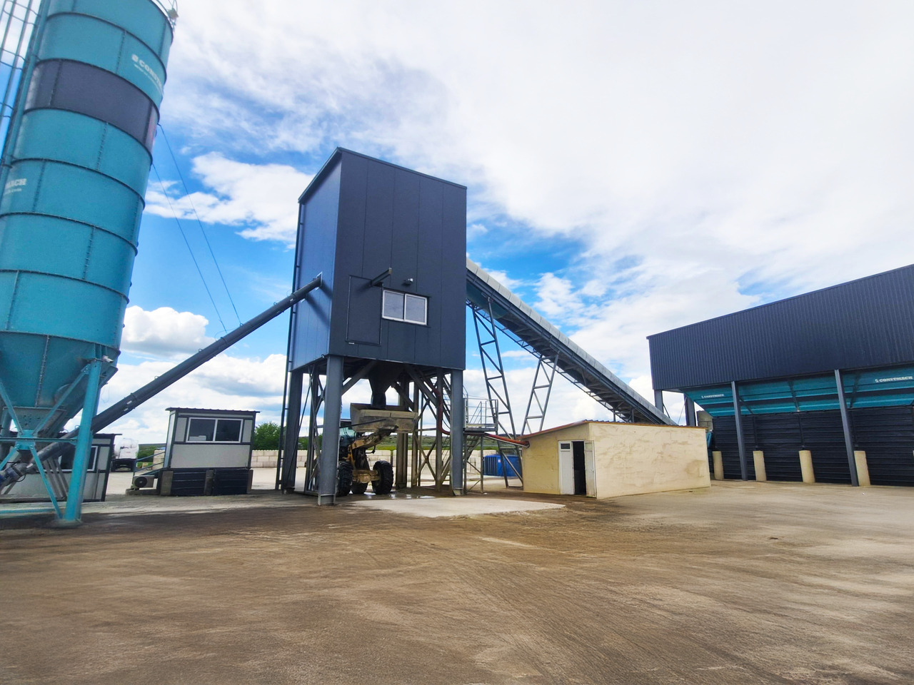 Constmach 100 m³/h Stationary Concrete Batching Plant - مصنع الخرسانة: صورة 1 Constmach 100 m³/h Stationary Concrete Batching Plant - مصنع الخرسانة: صورة 1
