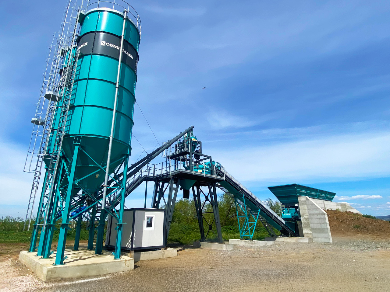 Constmach 60 m³/h Compact Concrete Batching Plant With Band - مصنع الخرسانة: صورة 5 Constmach 60 m³/h Compact Concrete Batching Plant With Band - مصنع الخرسانة: صورة 5