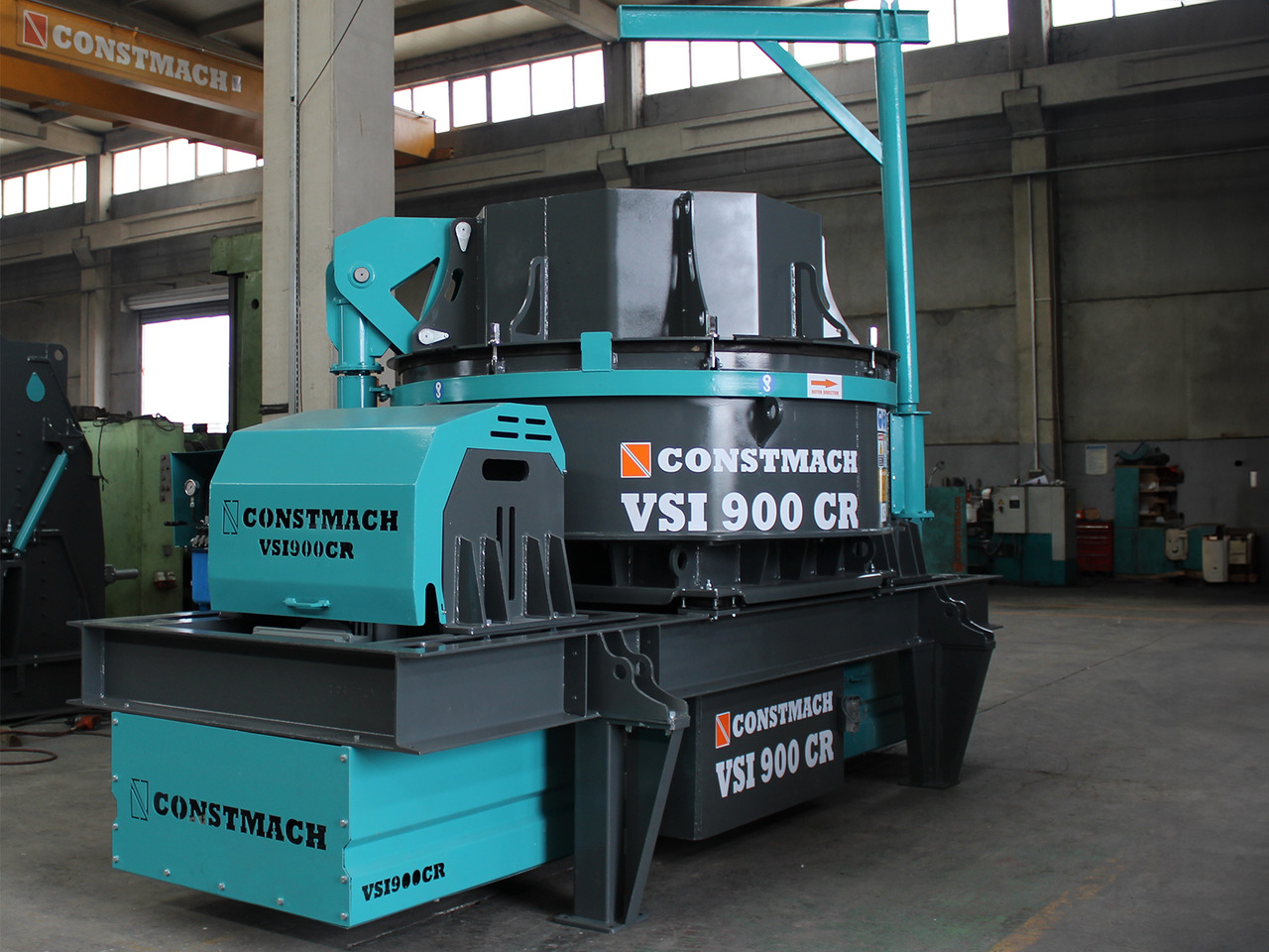 Constmach Concasseur De Pierre À Impact À Axe Vertical 190-250 TPH - كسارة التصادمية: صورة 3 Constmach Concasseur De Pierre À Impact À Axe Vertical 190-250 TPH - كسارة التصادمية: صورة 3