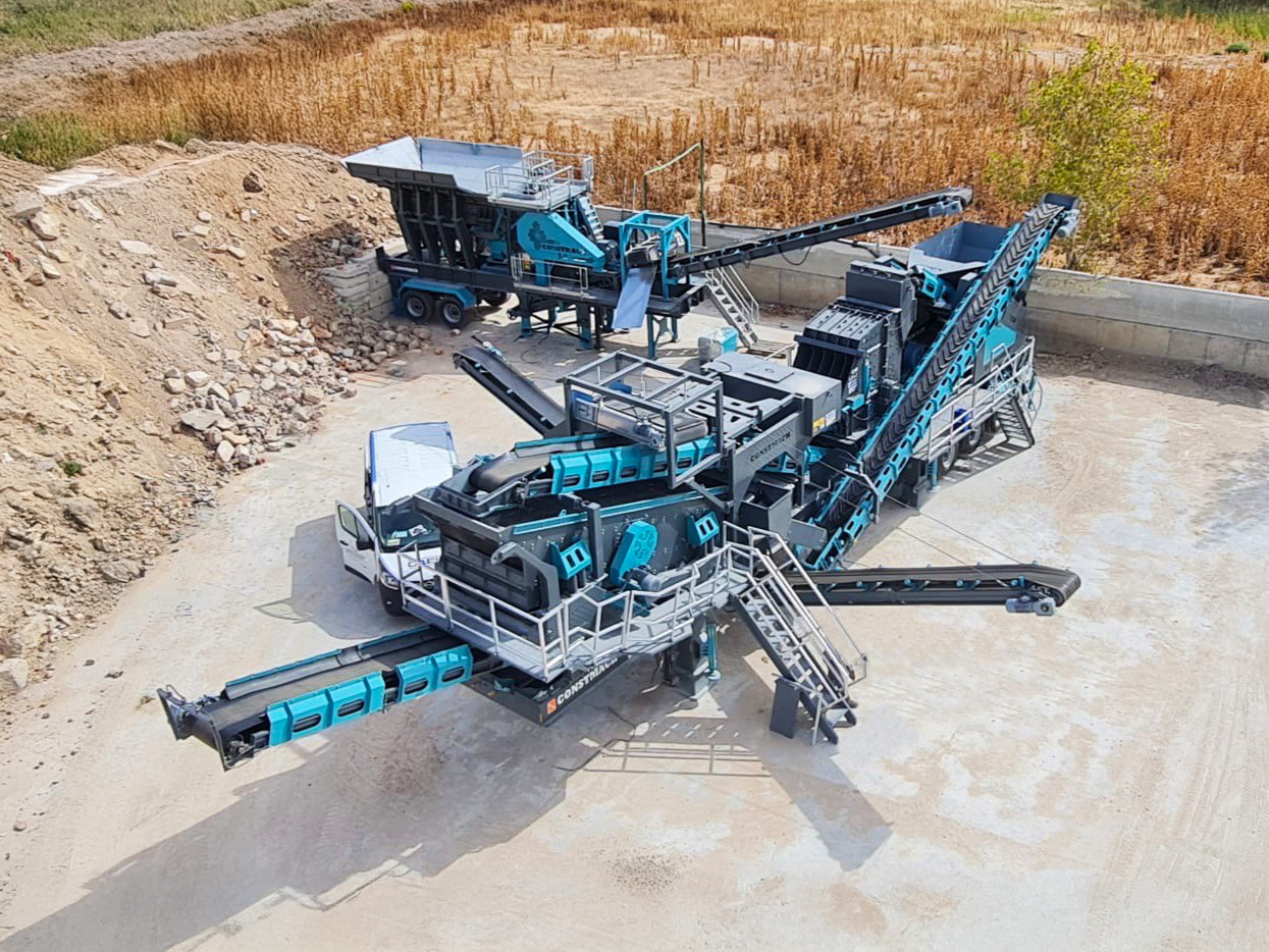 Constmach Mobile Impact Crushing And Screening Plant With Capacity Of 150-200 Tons - كسارة متحركه: صورة 1 Constmach Mobile Impact Crushing And Screening Plant With Capacity Of 150-200 Tons - كسارة متحركه: صورة 1