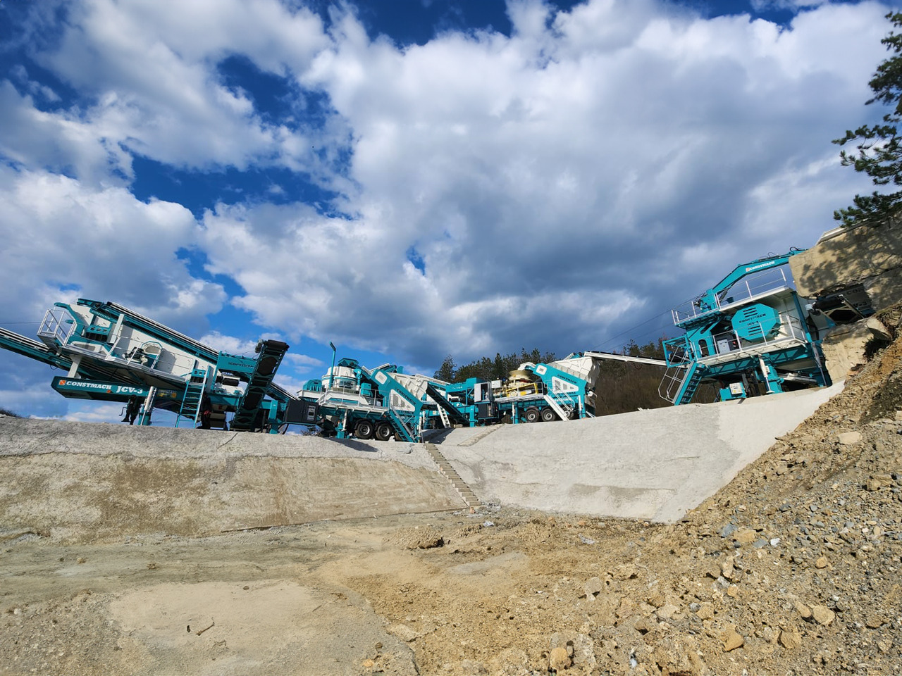 Constmach Mobile Impact Crushing Station With A Production Capacity Of 300 Tons - كسارة متحركه: صورة 3 Constmach Mobile Impact Crushing Station With A Production Capacity Of 300 Tons - كسارة متحركه: صورة 3