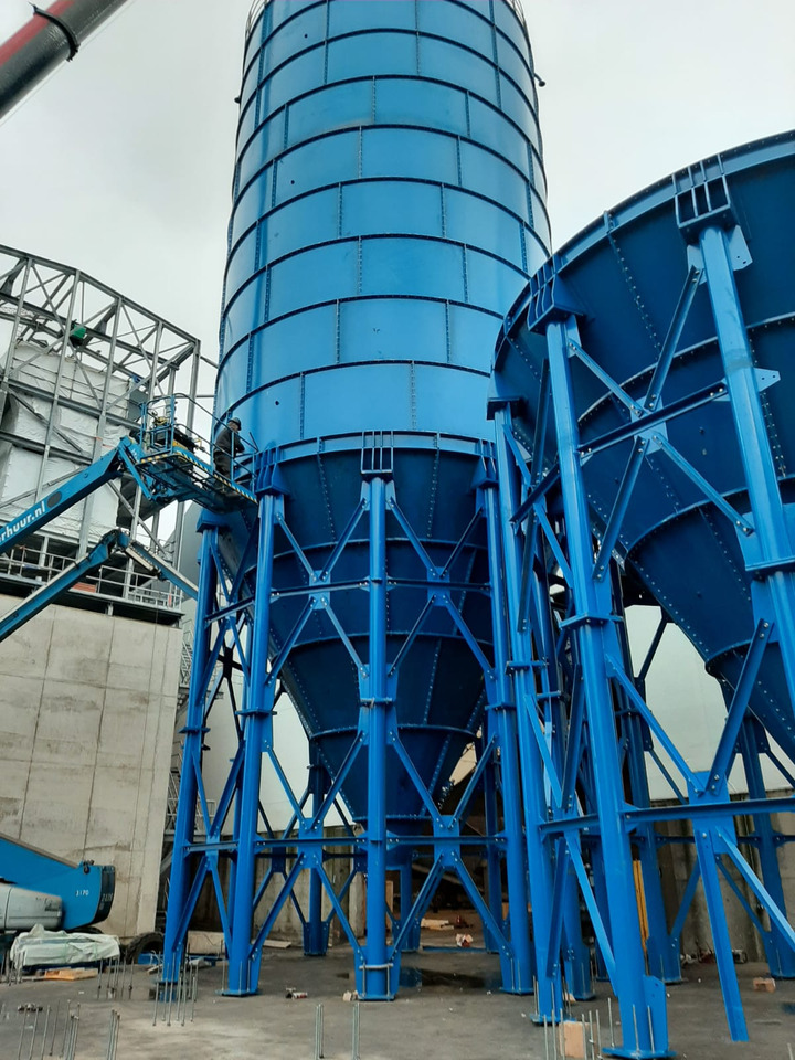 Constmach Silo à Ciment d'une Capacité de 3000 Tonnes - خزان الأسمنت: صورة 1 Constmach Silo à Ciment d'une Capacité de 3000 Tonnes - خزان الأسمنت: صورة 1