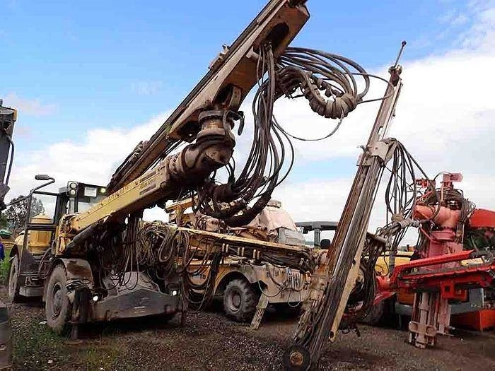 Atlas Copco BOOMER E2C - برج الحفر: صورة 3 Atlas Copco BOOMER E2C - برج الحفر: صورة 3