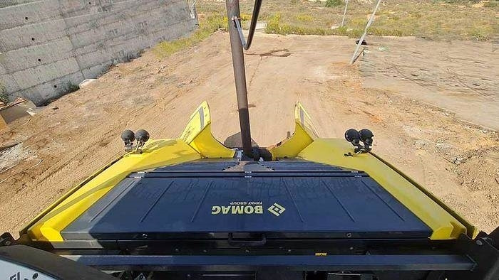 Bomag BF700C-2 Bomag BF700C-2: صورة 18 Bomag BF700C-2 Bomag BF700C-2: صورة 18