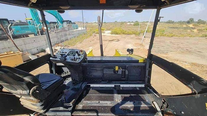 Bomag BF700C-2 Bomag BF700C-2: صورة 10 Bomag BF700C-2 Bomag BF700C-2: صورة 10