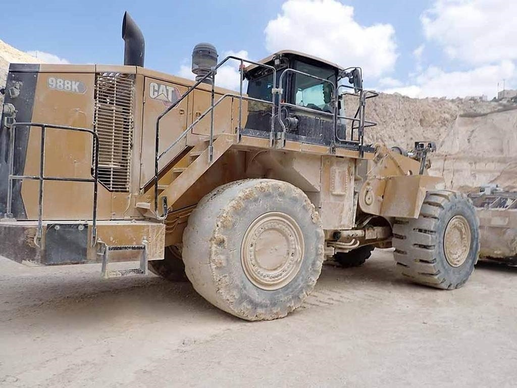 CAT 988K - اللودر بعجل: صورة 5 CAT 988K - اللودر بعجل: صورة 5