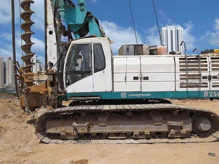Casagrande B250 - برج الحفر: صورة 2 Casagrande B250 - برج الحفر: صورة 2