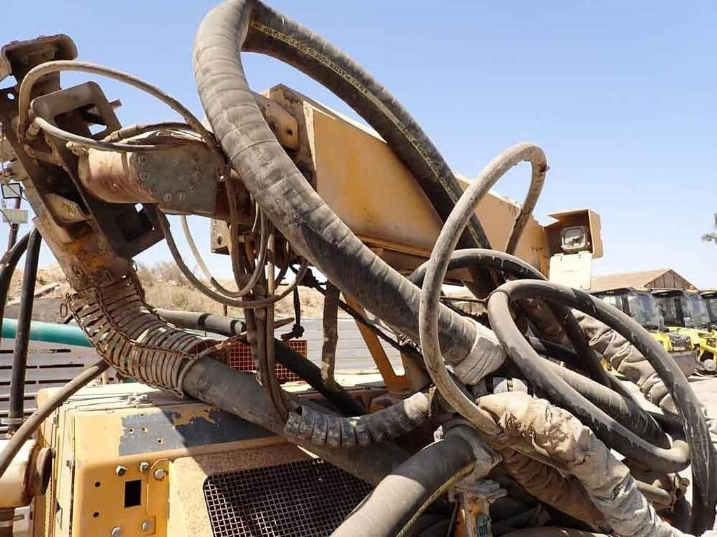Putzmeister SPM4210 - معدات الخرسانة: صورة 5 Putzmeister SPM4210 - معدات الخرسانة: صورة 5