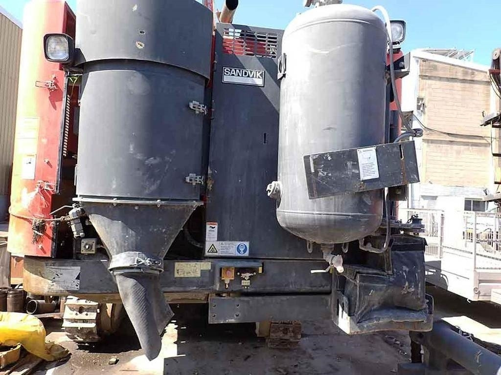 Sandvik DX800  - برج الحفر: صورة 5 Sandvik DX800  - برج الحفر: صورة 5