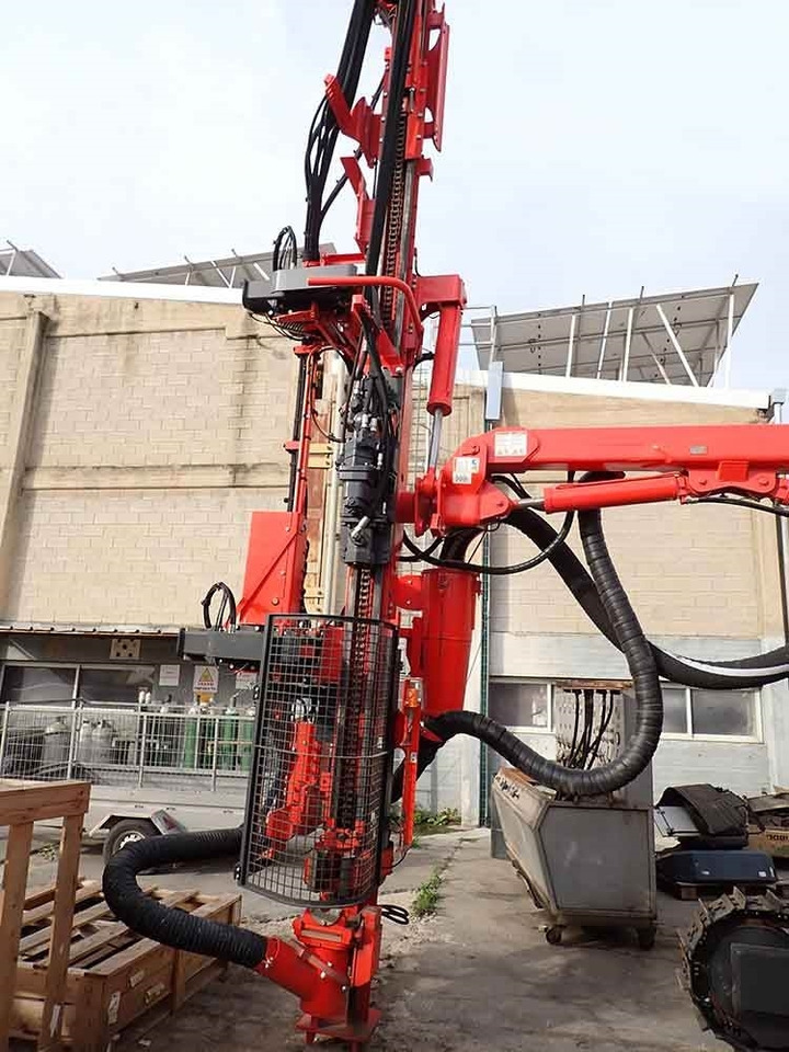 برج الحفر Sandvik DX800: صورة 12