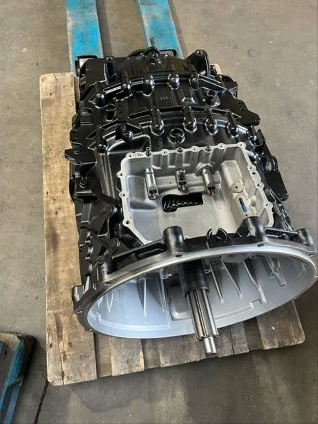 ZF 12AS2530 12AS2330 TO - صندوق التروس - شاحنة: صورة 1 ZF 12AS2530 12AS2330 TO - صندوق التروس - شاحنة: صورة 1