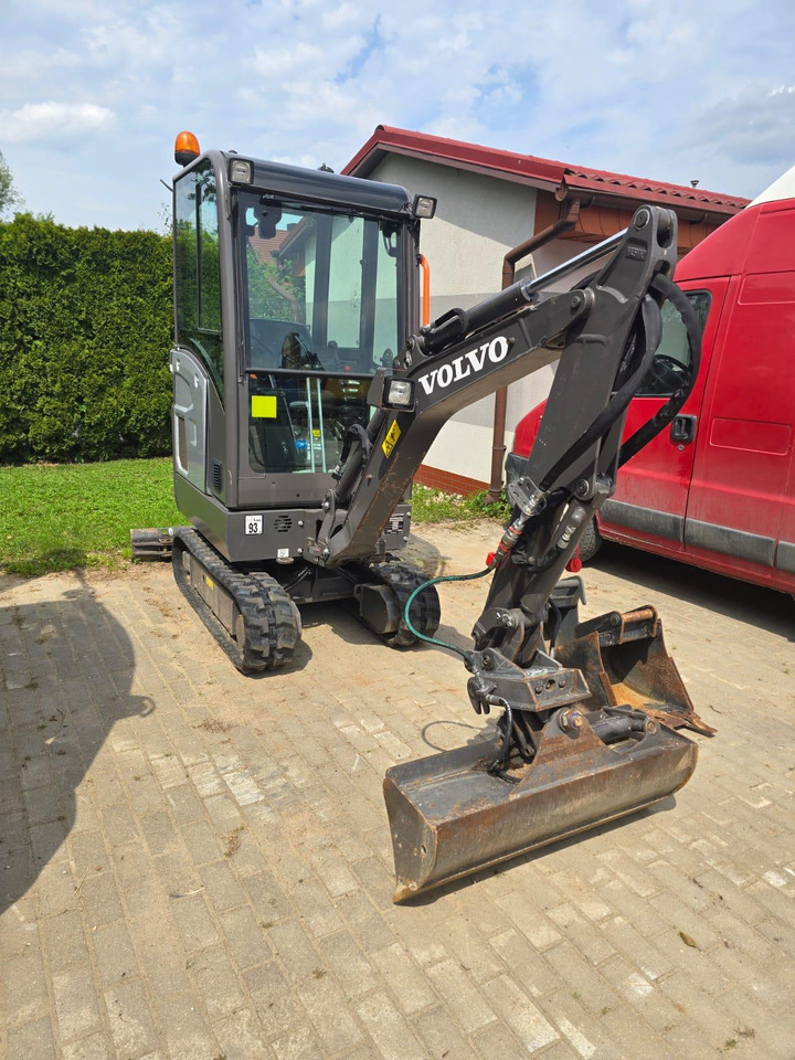 VOLVO EC 18 E - حفارة مُصَّغرة: صورة 2 VOLVO EC 18 E - حفارة مُصَّغرة: صورة 2