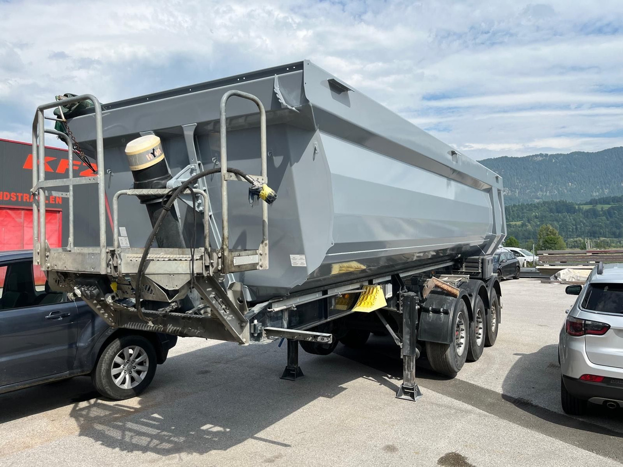 Schwarzmüller Hardox - قلابة نصف مقطورة نصف مقطورة قلابة: صورة 2 Schwarzmüller Hardox - قلابة نصف مقطورة نصف مقطورة قلابة: صورة 2