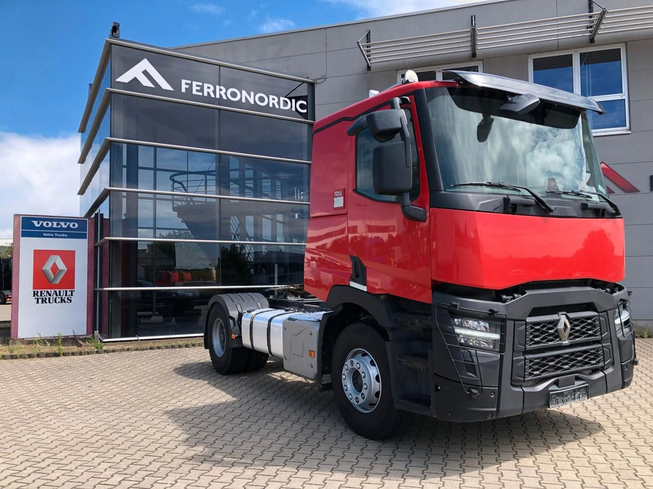 Renault C480 Kipphydraulik*AP Achsen - وحدة جر: صورة 1 Renault C480 Kipphydraulik*AP Achsen - وحدة جر: صورة 1