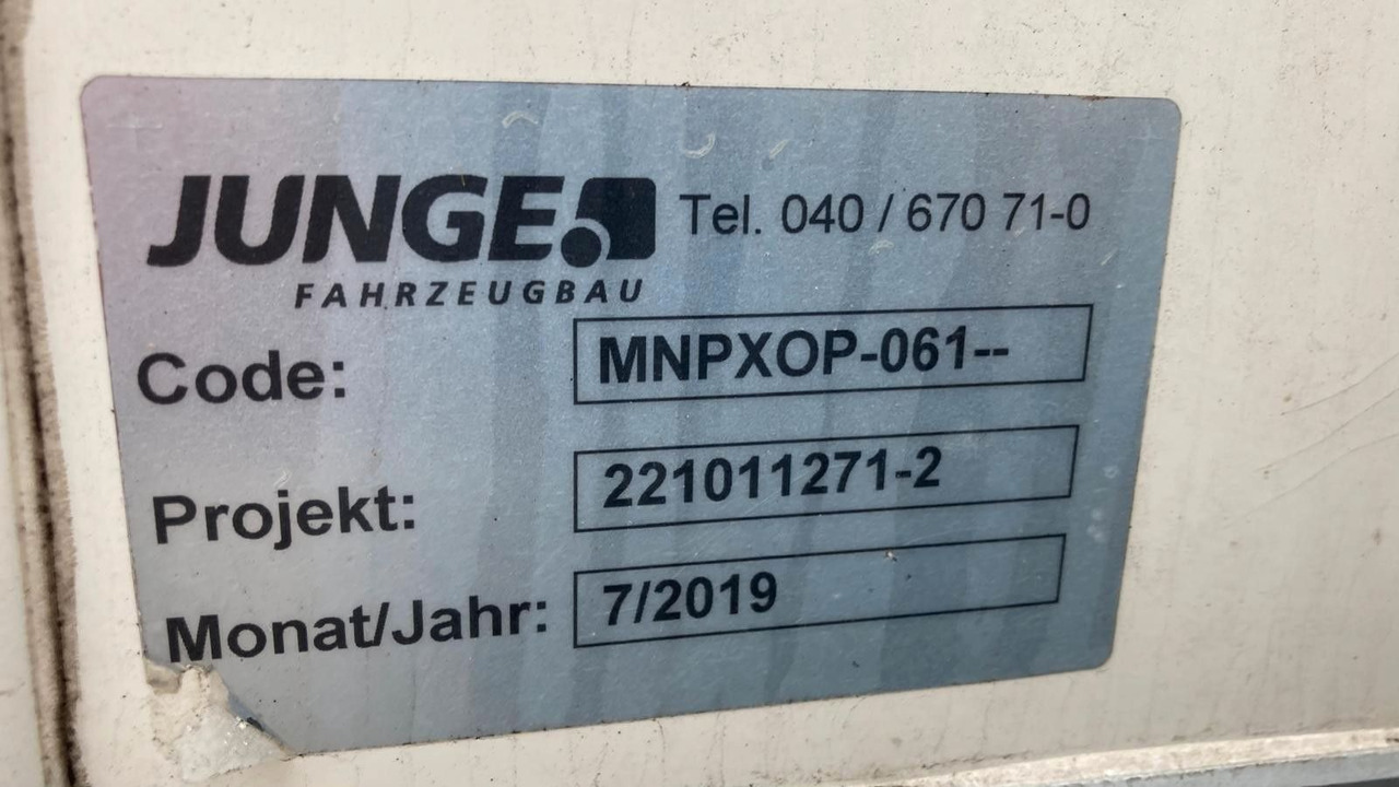 جديدة شاحنة مقفلة Renault D7.5 210 LOW  LBW Schaltgetriebe: صورة 12
