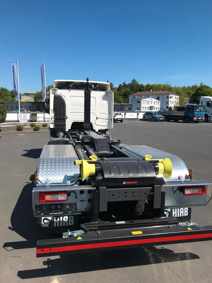 Volvo FE 320 6x2 - شاحنة ذات خطاف: صورة 3 Volvo FE 320 6x2 - شاحنة ذات خطاف: صورة 3