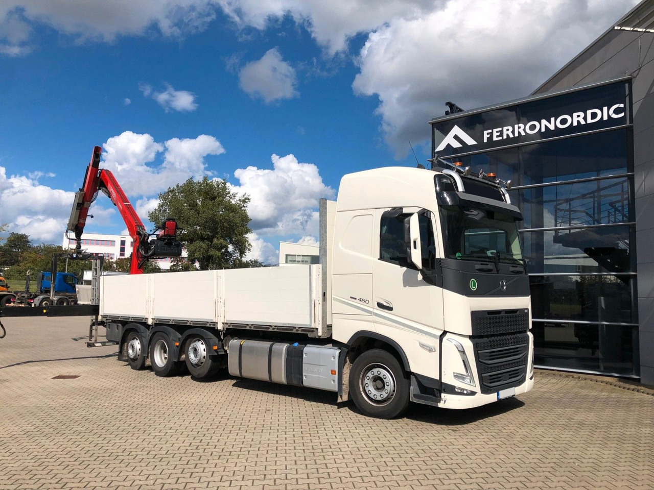 Volvo FH460 8x2 TRIDEM VLA&NLA gelenkt*FASSI F215AS.24 - شاحنات مسطحة, شاحنة كرين: صورة 5 Volvo FH460 8x2 TRIDEM VLA&NLA gelenkt*FASSI F215AS.24 - شاحنات مسطحة, شاحنة كرين: صورة 5