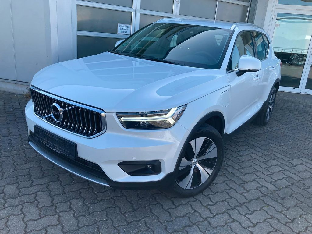 Volvo XC 40 T4 Insc. Expr. Recharge Plug-In Hyb. 2WD - سيارة دفع رباعي: صورة 1 Volvo XC 40 T4 Insc. Expr. Recharge Plug-In Hyb. 2WD - سيارة دفع رباعي: صورة 1