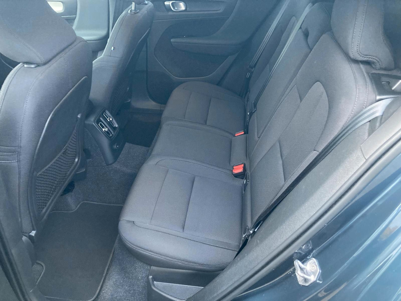 سيارة دفع رباعي Volvo XC 40 T4 Inscription Expr. Recharge Plug-In Hyb: صورة 6