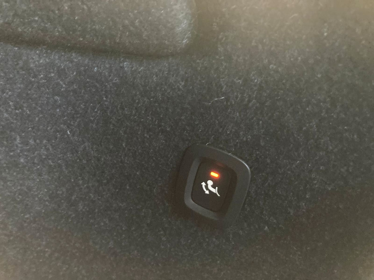 سيارة دفع رباعي Volvo XC 40 T4 Inscription Expr. Recharge Plug-In Hyb: صورة 10