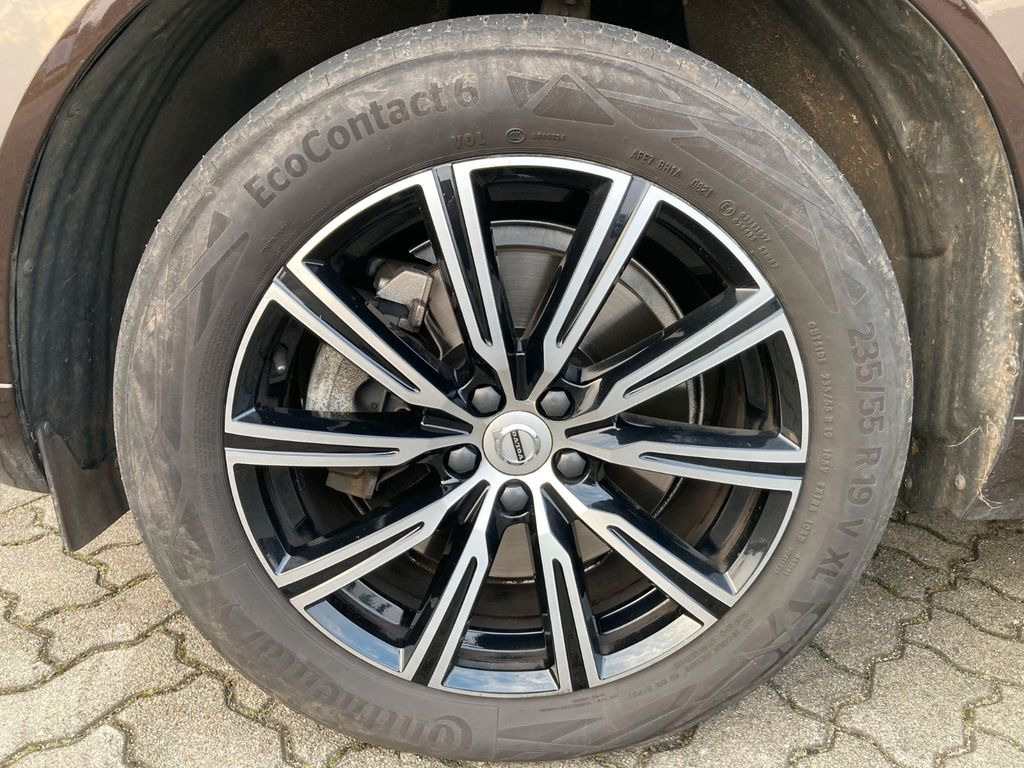 سيارة دفع رباعي Volvo XC 60 B5 Inscription AWD (Diesel): صورة 17