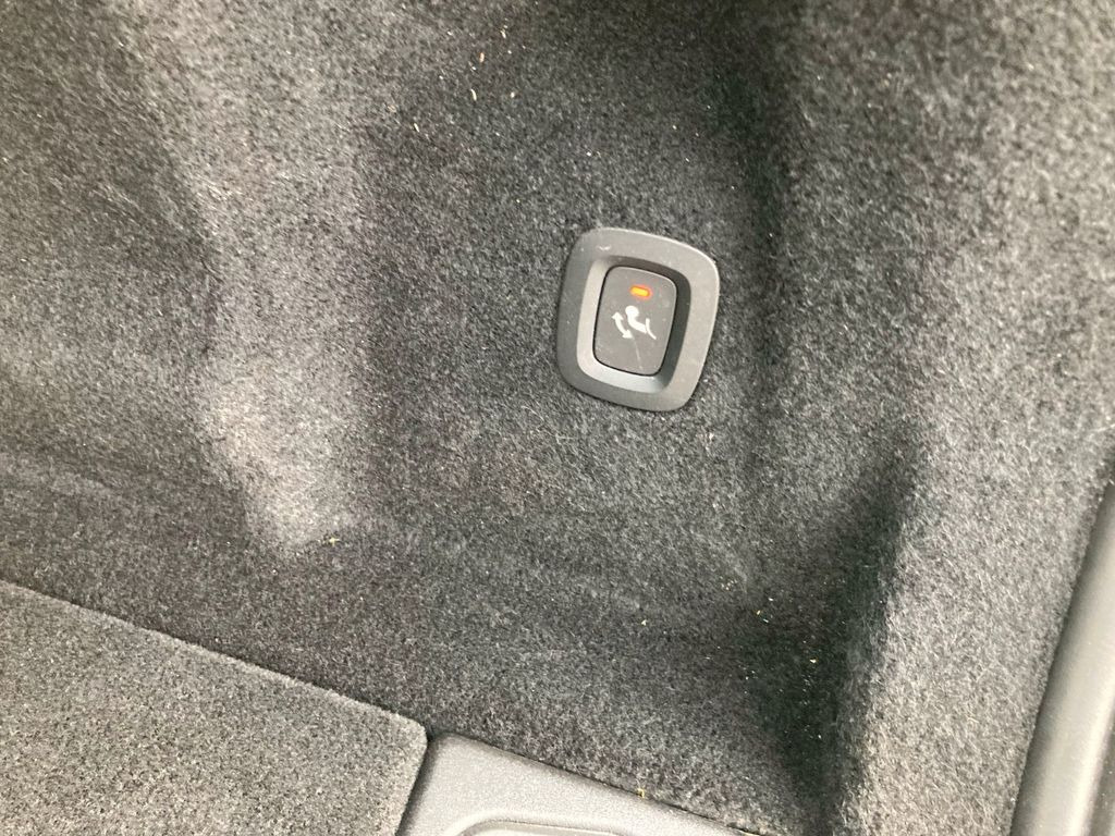 سيارة دفع رباعي Volvo XC 60 B5 Inscription AWD (Diesel): صورة 7